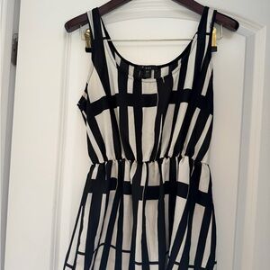 Forever 21 Black and White Striped Geometric Tank Top